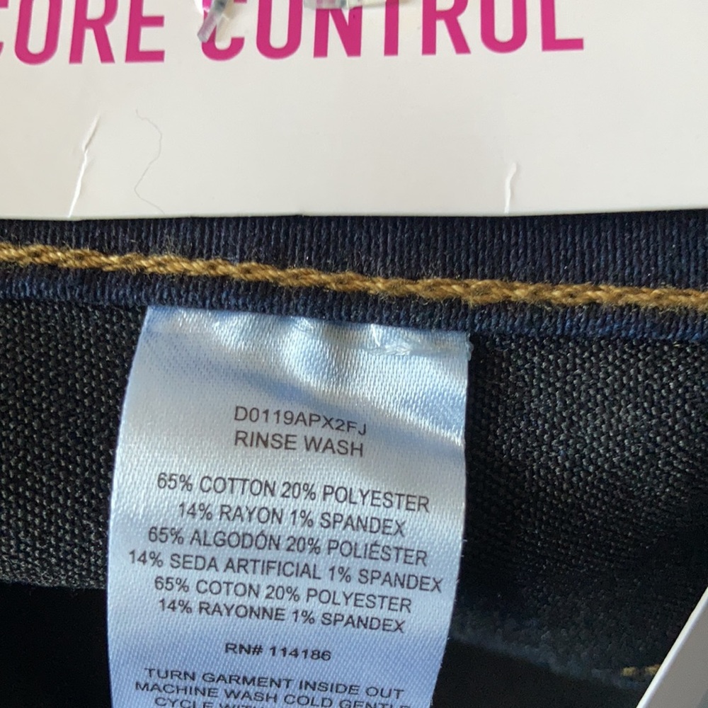 Faith Jeans short sky hi rise core control cuffed jean short 14W - Picture 16 of 16